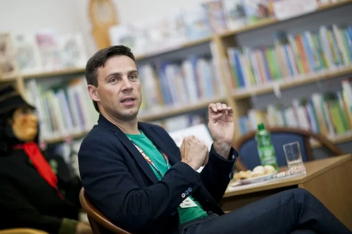 ROMAN VOJTEK ROMAN VOJTEK